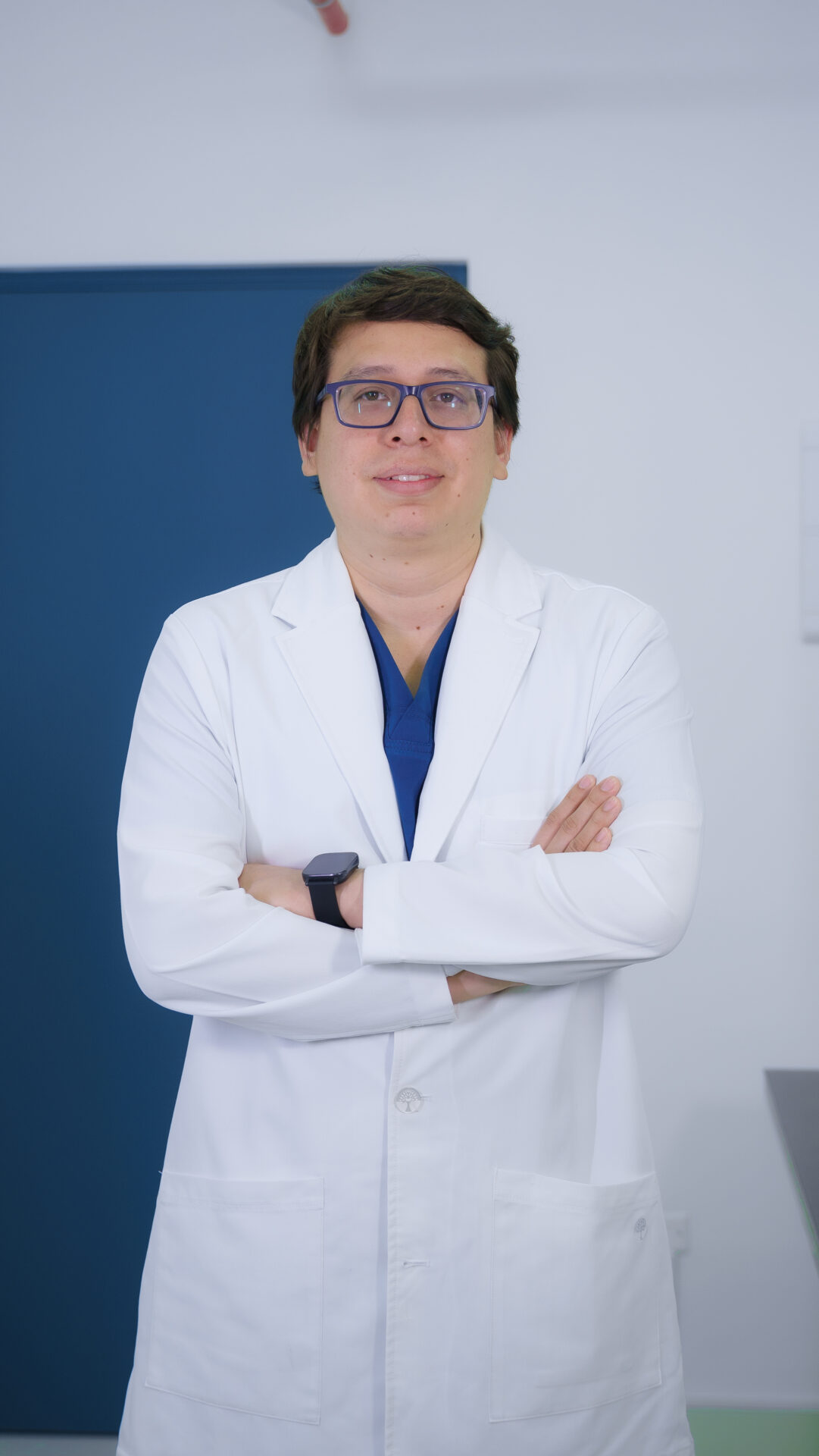 Dr. Fernando Ortega Loayza
